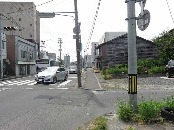 八戸市小中野８丁目の土地