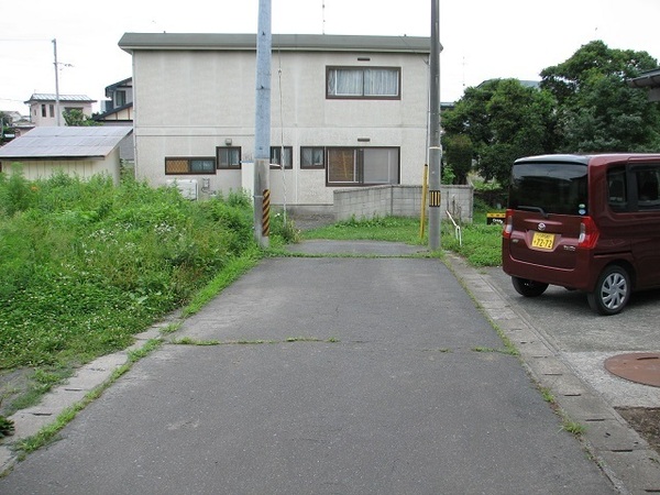 八戸市大字妙字坂中の土地