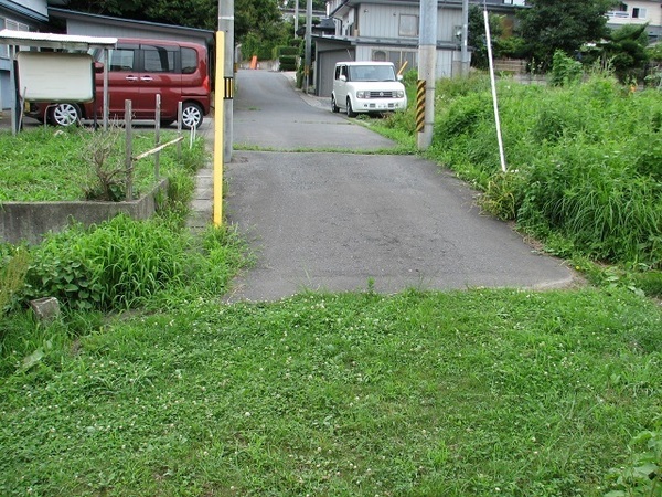 八戸市大字妙字坂中の土地