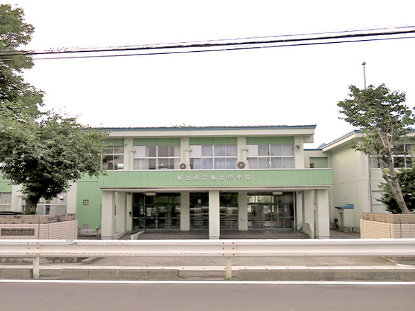 三戸郡階上町大字道仏字横沢山の土地(階上町立階上中学校)