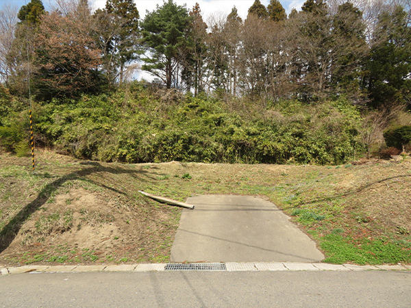 八戸市大字河原木字高館の土地