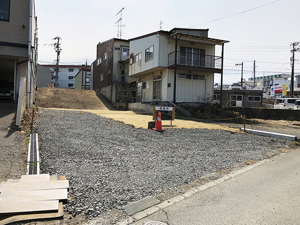 八戸市売市１丁目の土地