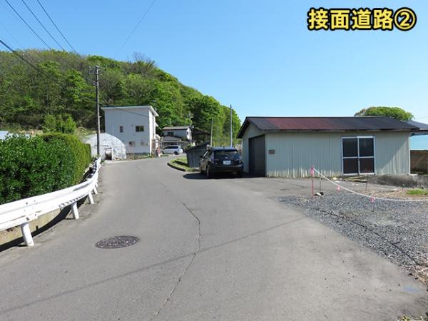 三戸郡南部町大字大向字中居構の土地