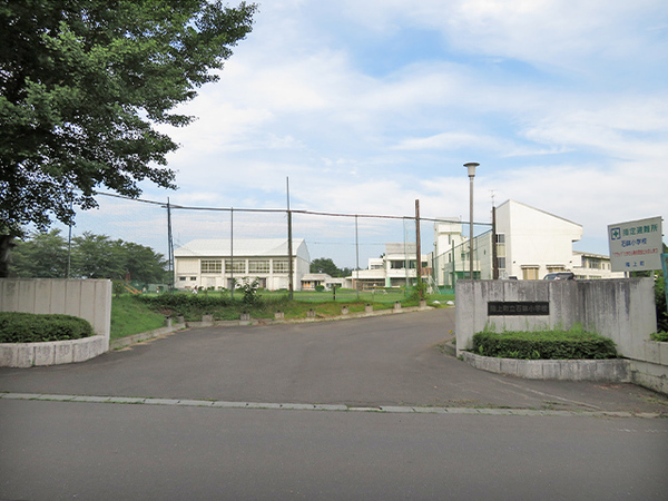 三戸郡階上町大字角柄折字外越の土地(階上町立石鉢小学校)