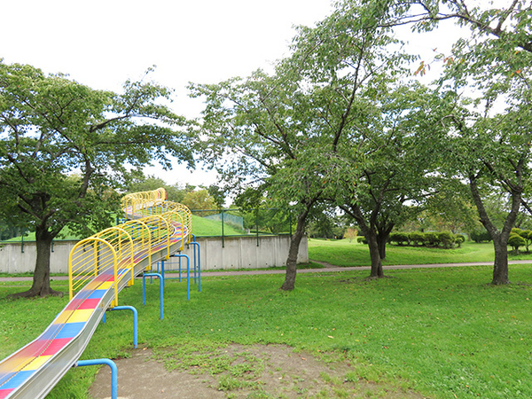 上北郡おいらせ町洋光台2丁目の土地(いちょう公園)
