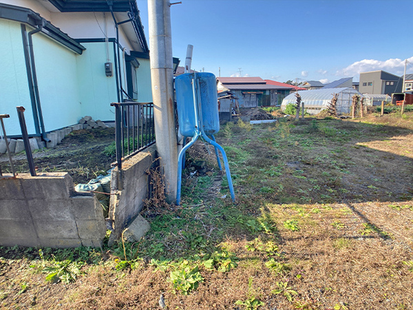 八戸市大字市川町字尻引前山の土地