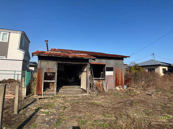 八戸市大字市川町字尻引前山の土地