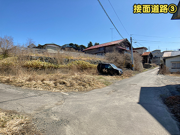 八戸市大字白銀町字人形沢の土地