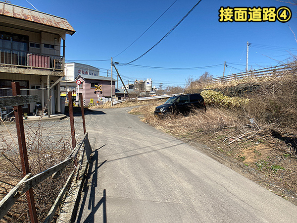 八戸市大字白銀町字人形沢の土地