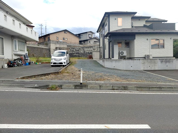 八戸市大字新井田字長塚森の土地