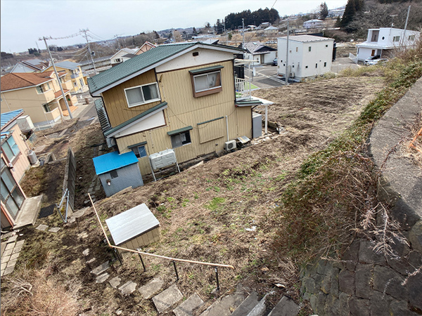 八戸市大字田向字十二役の土地