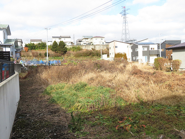 八戸市大字中居林字雷の土地