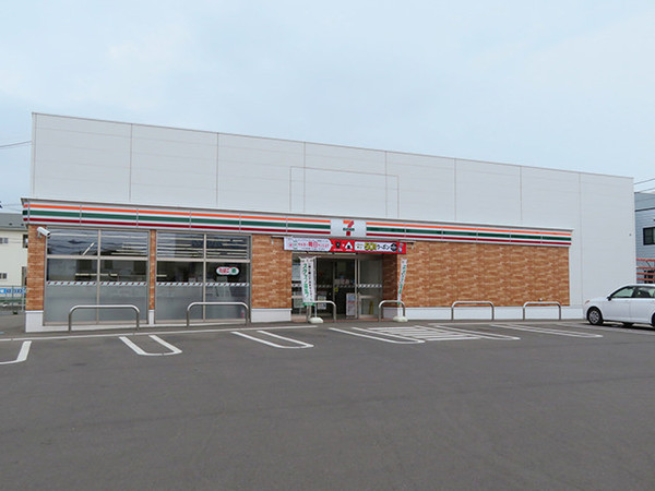 八戸市沼館4丁目の土地(セブンイレブン八戸沼館南店)