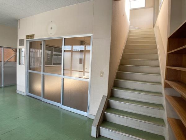 八戸市城下二丁目　売店舗　5137（A）
