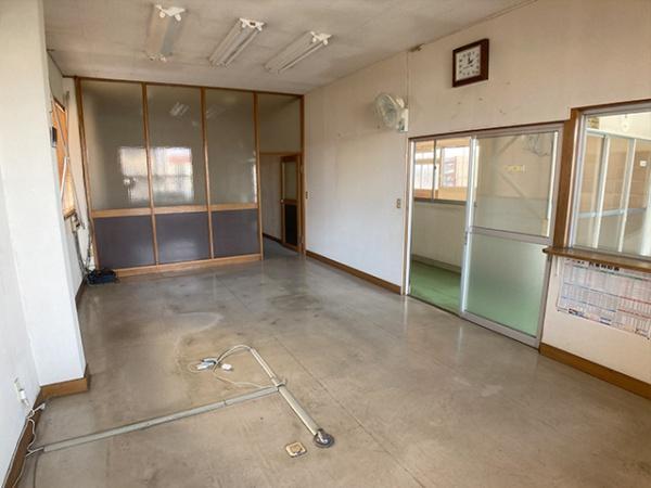 八戸市城下二丁目　売店舗　5137（A）