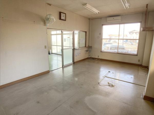 八戸市城下二丁目　売店舗　5137（A）