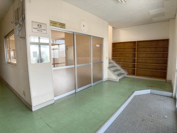 八戸市城下二丁目　売店舗　5137（A）