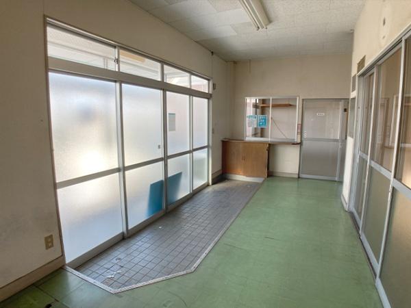 八戸市城下二丁目　売店舗　5137（A）