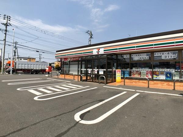 八戸市大字沢里字沢里山の土地(セブンイレブン八戸糠塚店)