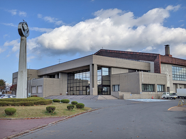 八戸市大字新井田字小久保尻の土地(東運動公園)