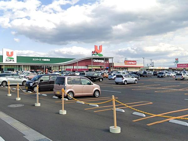 十和田市元町西3丁目の中古一戸建て(ユニバース十和田東ショッピングセンター)