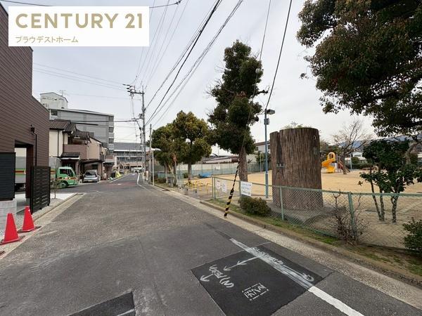 八尾市青山町４丁目の土地