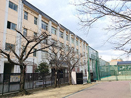 大阪市生野区中川西1丁目の土地(大阪市立大池中学校)
