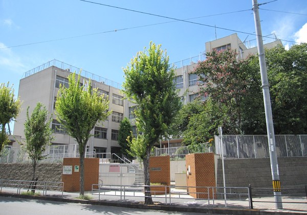 大阪市大正区泉尾4丁目の新築一戸建(大阪市立大正北中学校)