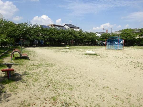 寝屋川市高柳3丁目の新築一戸建(高柳栄町公園)