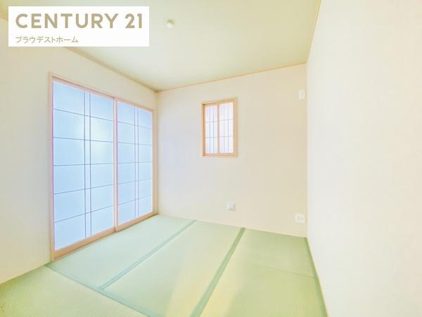 寝屋川市高柳３丁目の新築一戸建
