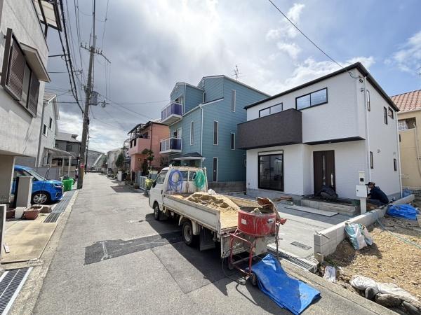 伊丹市東有岡３丁目の新築一戸建