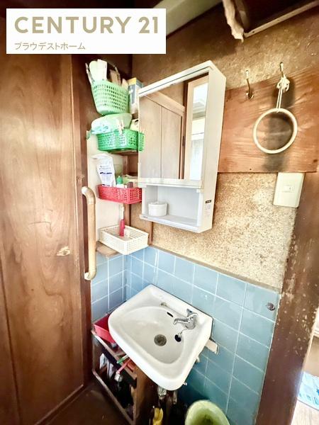 寝屋川市太秦桜が丘の中古一戸建