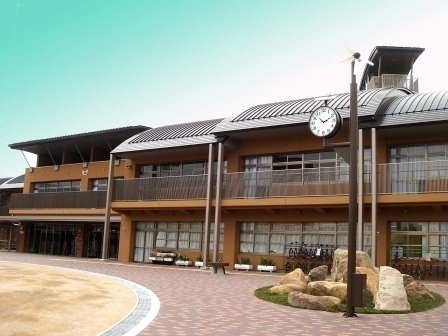 尼崎市杭瀬北新町1丁目の新築一戸建(尼崎市立杭瀬小学校)