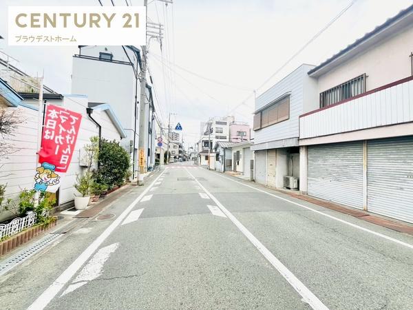 尼崎市杭瀬北新町１丁目の新築一戸建