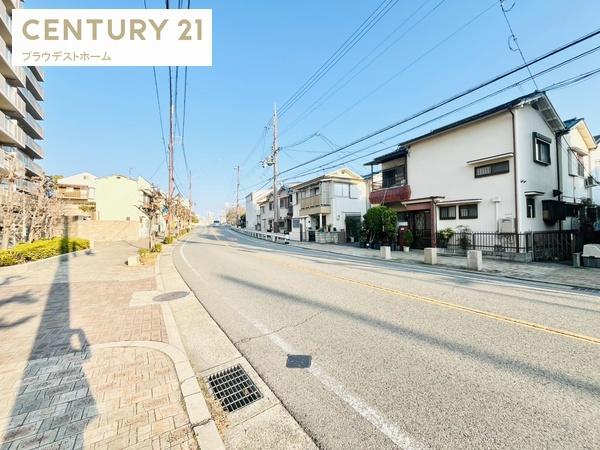 尼崎市崇徳院３丁目の新築一戸建