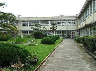 寝屋川市緑町の新築一戸建(寝屋川市立第三中学校)