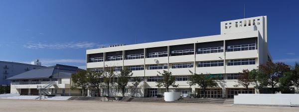 四條畷市砂3丁目の新築一戸建(四條畷市立四條畷西中学校)