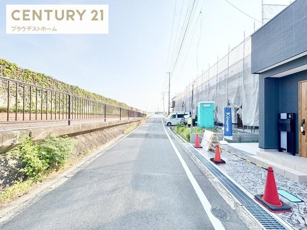 大東市三箇１丁目の新築一戸建