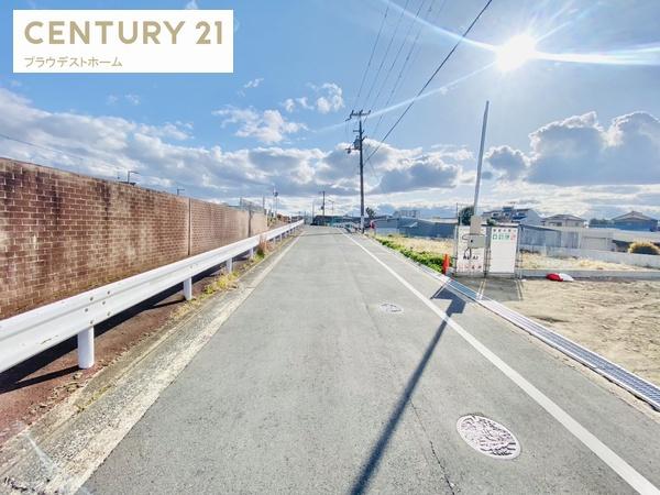 大東市三箇１丁目の新築一戸建