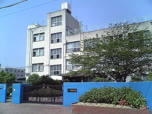 大阪市平野区加美鞍作3丁目の新築一戸建(大阪市立加美南中学校)