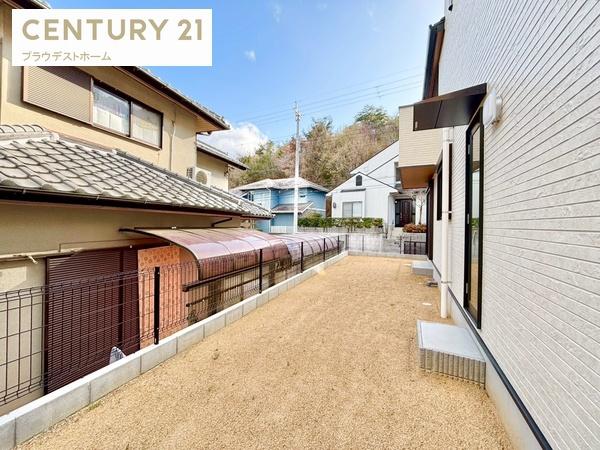 川西市けやき坂３丁目の新築一戸建
