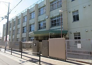 大阪市住之江区安立4丁目の土地(大阪市立安立小学校)