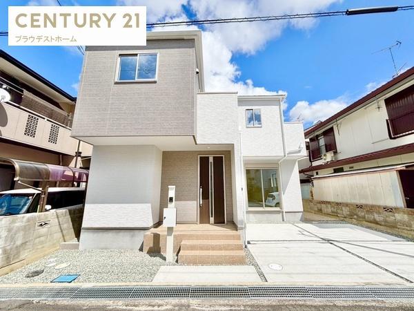 川西市西多田２丁目の新築一戸建