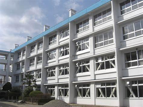 川西市東多田2丁目の新築一戸建(川西市立多田中学校)
