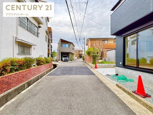 西宮市上大市５丁目の新築一戸建