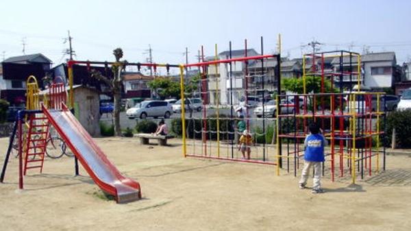 寝屋川市仁和寺町の新築一戸建(黒原旭町公園)