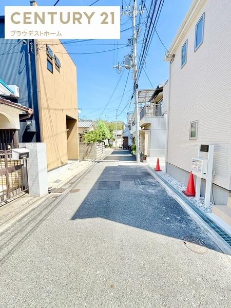 寝屋川市高柳７丁目の新築一戸建