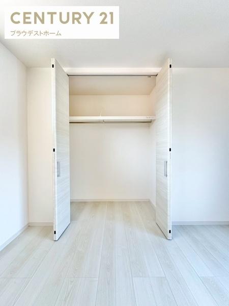 寝屋川市高柳７丁目の新築一戸建
