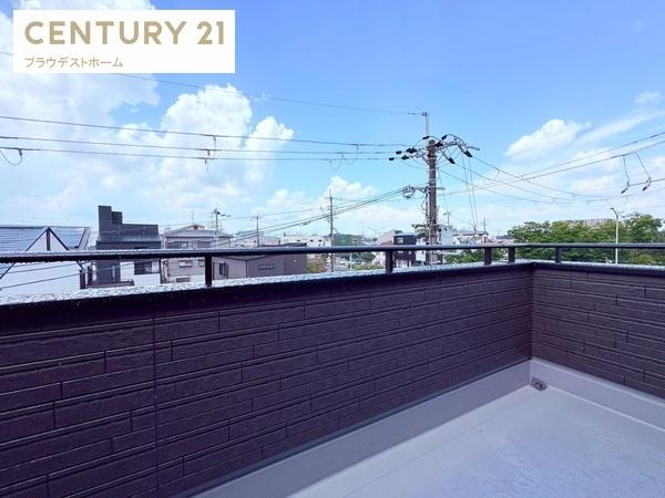 寝屋川市高柳４丁目の新築一戸建