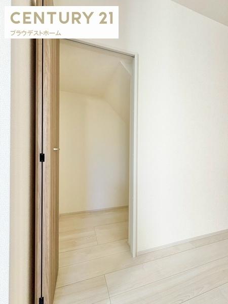 門真市三ツ島2丁目の新築一戸建(収納)